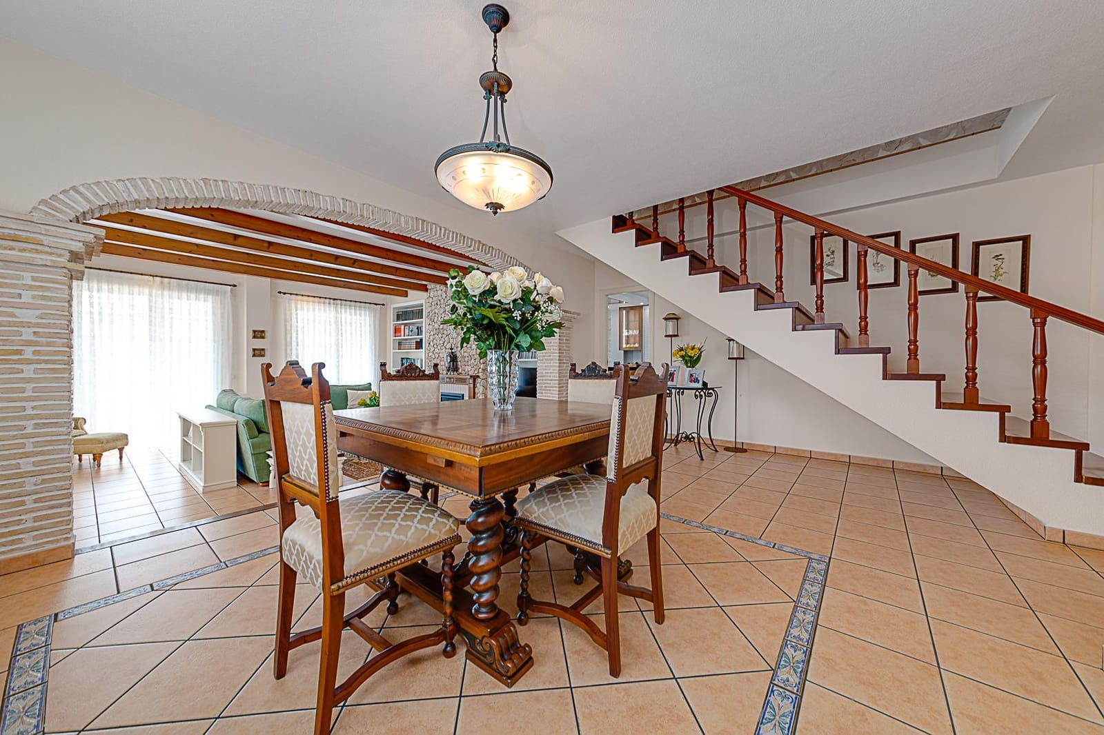 5 soveværelse Villa til salg i La Veleta med swimmingpool garage - € 1.575.000 (Ref: 2258902)