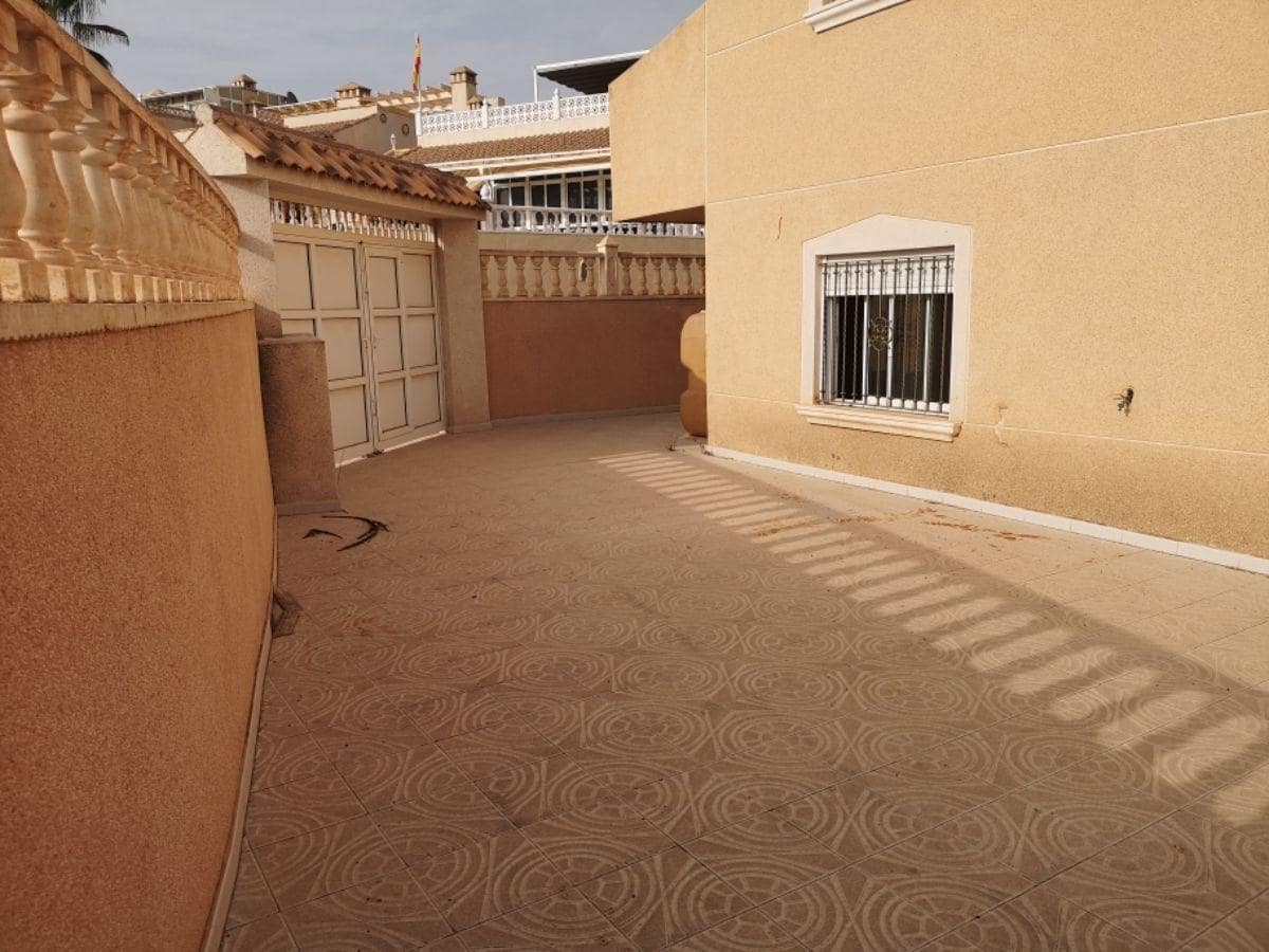 3 makuuhuone Huvila myytävänä paikassa Filipinas mukana uima-altaan - 220 000 € (Ref: 6276029)