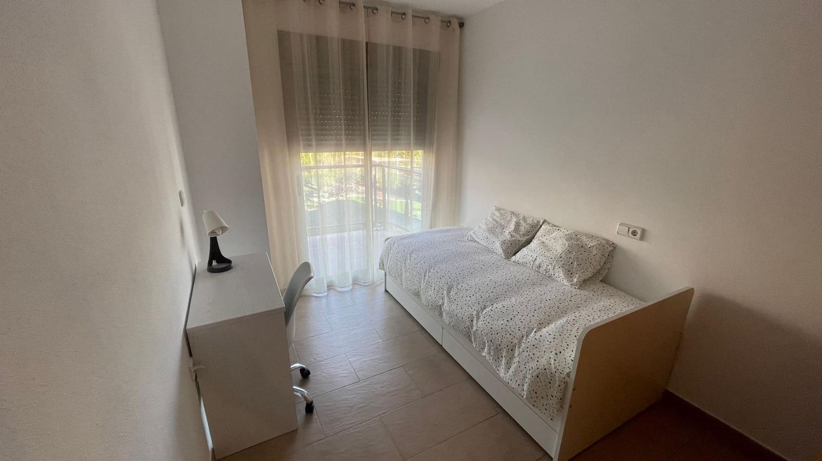 Piso de 2 habitaciones en Murcia ciudad en alquiler con garaje - 850 € (Ref: 7912954)
