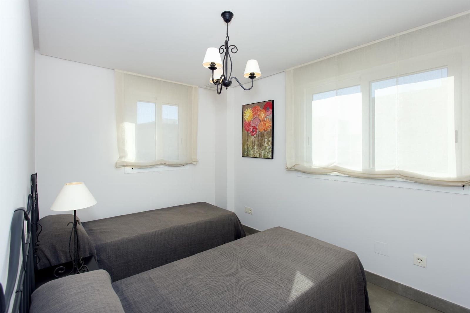 3 soveværelse Bungalow til salg i Santa Pola med swimmingpool - € 300.000 (Ref: 8102186)