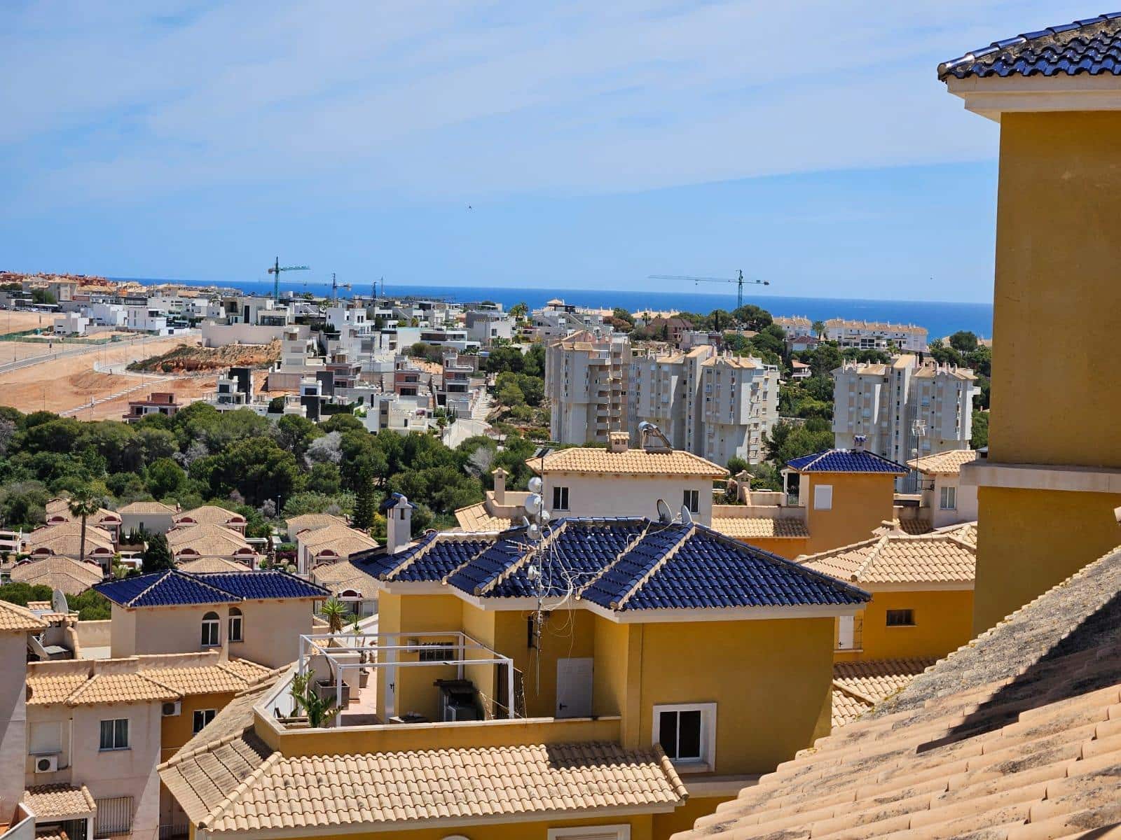 3 sypialnia Apartament na sprzedaż w Campoamor z basenem - 235 000 € (Ref: 8305050)