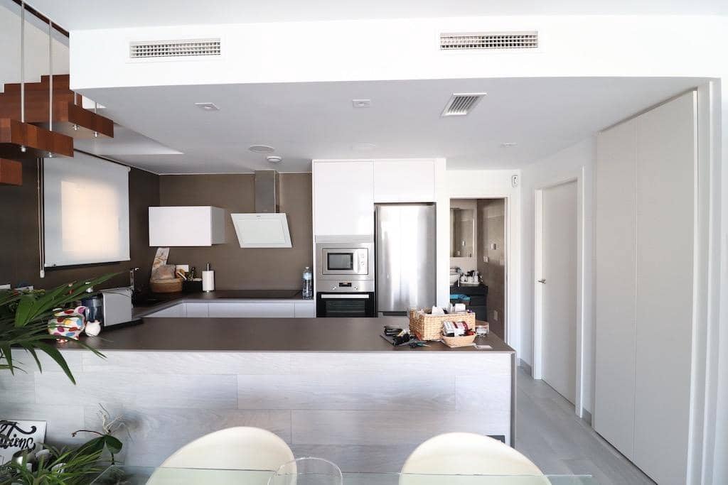 3 soveværelse Villa til salg i Orihuela Costa med swimmingpool - € 450.000 (Ref: 8358439)