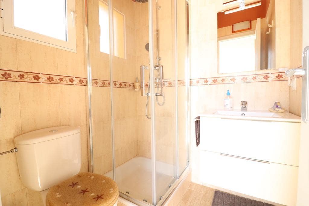 3 bedroom Bungalow for sale in Torre de la Horadada with garage - € 255,000 (Ref: 8382060)