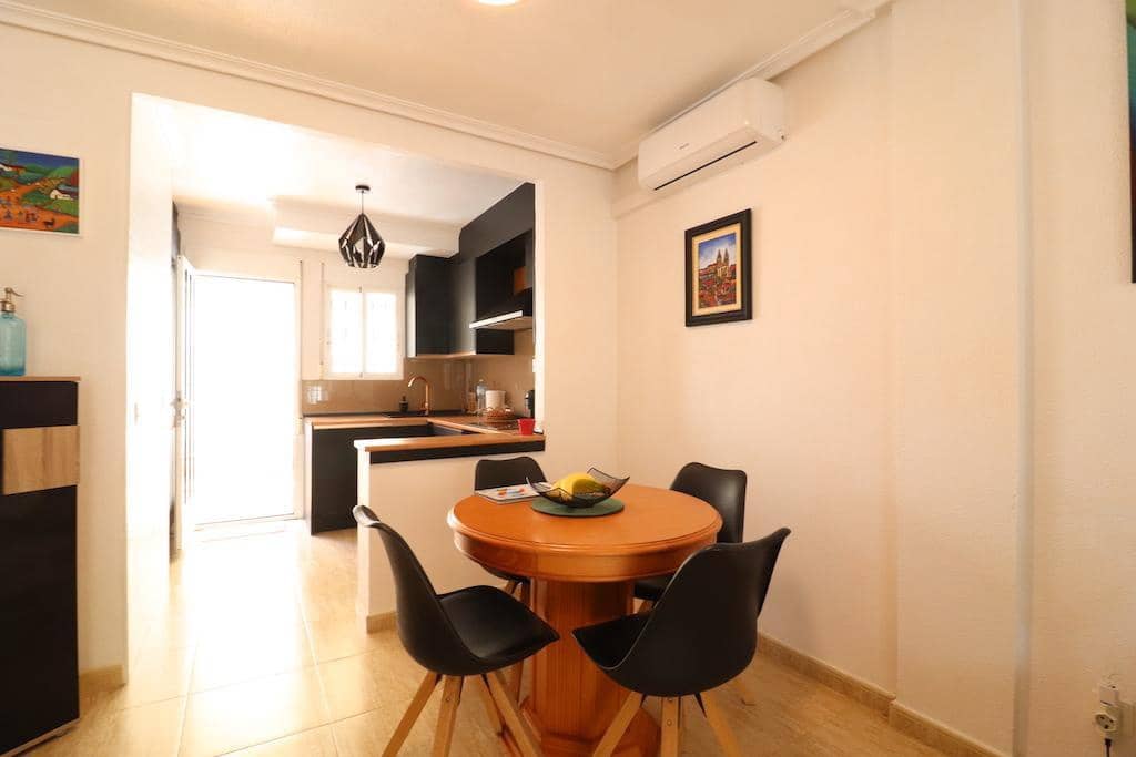 3 bedroom Bungalow for sale in Torre de la Horadada with garage - € 255,000 (Ref: 8382060)