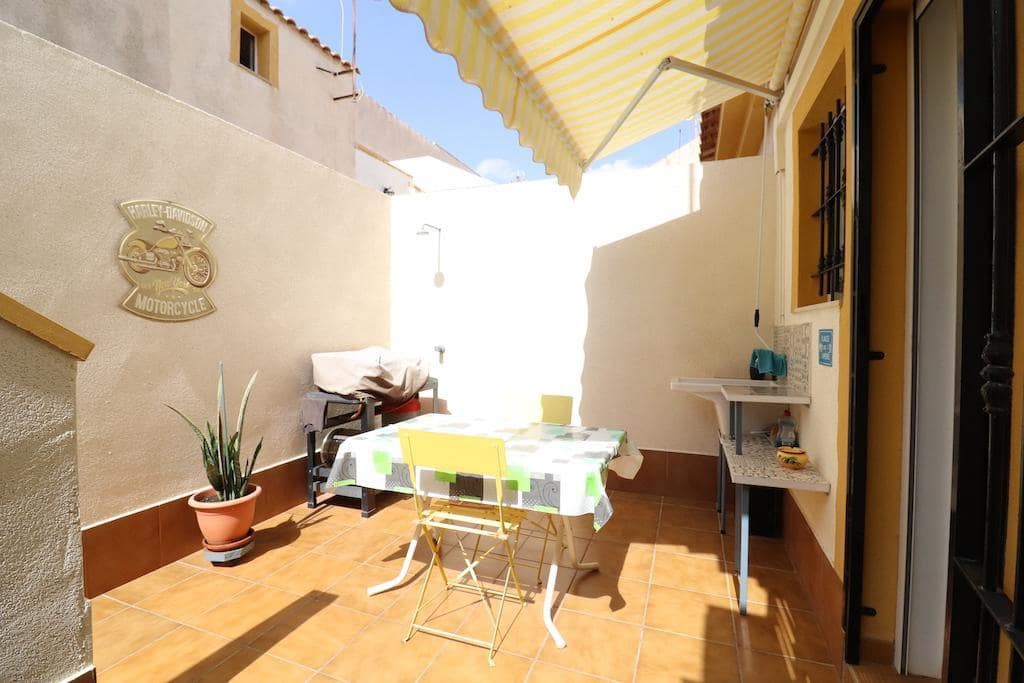 3 bedroom Bungalow for sale in Torre de la Horadada with garage - € 255,000 (Ref: 8382060)
