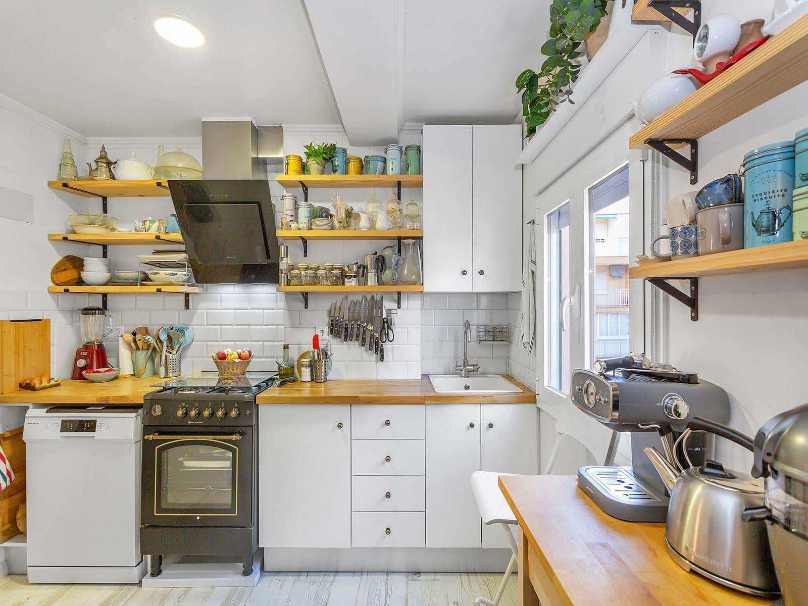 3 makuuhuone Huoneisto myytävänä paikassa Torrevieja mukana uima-altaan 
autotalli - 299 900 € (Ref: 8425653)