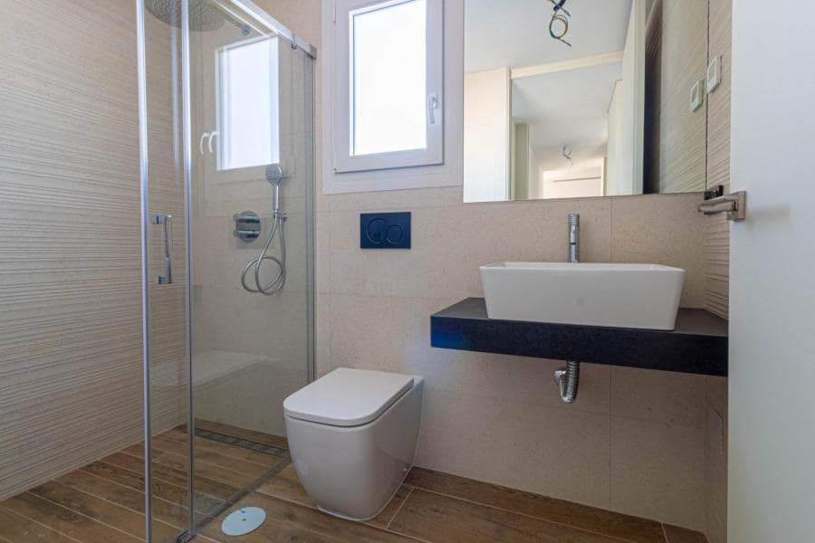 2 bedroom Apartment for sale in Punta Prima with pool garage - € 315,000 (Ref: 8445009)