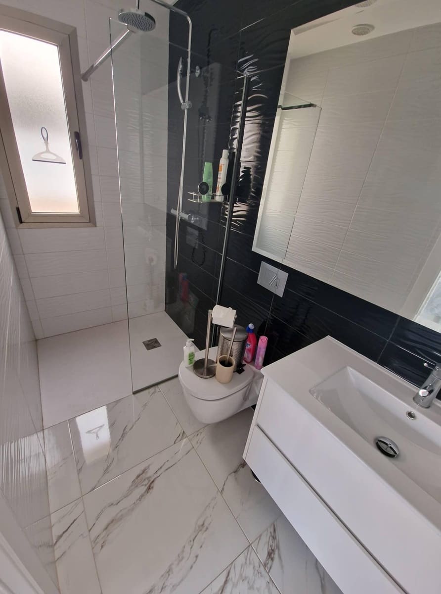 Chalet de 5 habitaciones en Los Altos en venta con piscina - 380.000 € (Ref: 8449506)