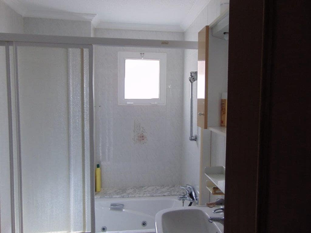 3 soveværelse Lejlighed til salg i Torrevieja - € 138.000 (Ref: 8585875)