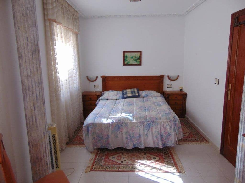 3 soveværelse Lejlighed til salg i Torrevieja - € 138.000 (Ref: 8585875)