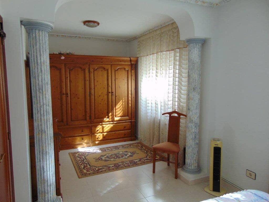 3 soveværelse Lejlighed til salg i Torrevieja - € 138.000 (Ref: 8585875)