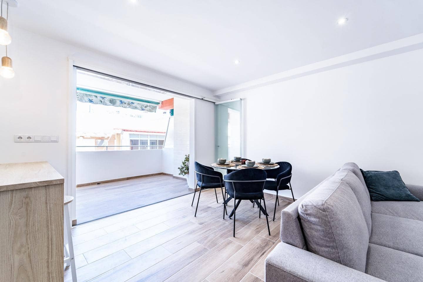 3 soverom Leilighet til salgs i Torrevieja - € 215 000 (Ref: 8635834)