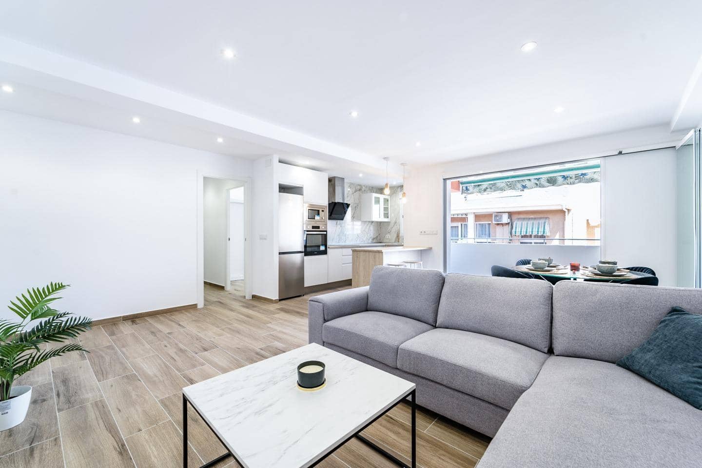 3 soverom Leilighet til salgs i Torrevieja - € 215 000 (Ref: 8635834)