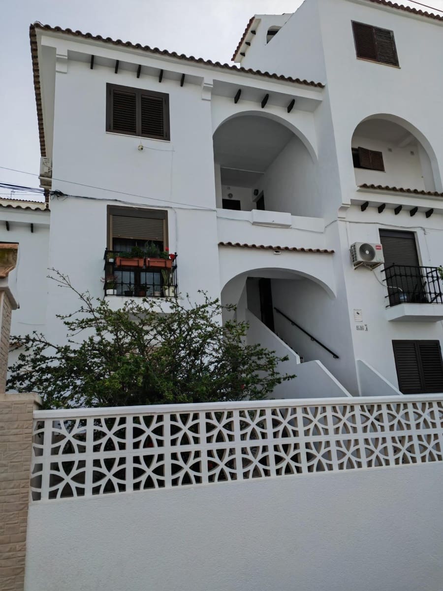 1 sypialnia Apartament na sprzedaż w Torrevieja z basenem - 93 000 € (Ref: 8697354)