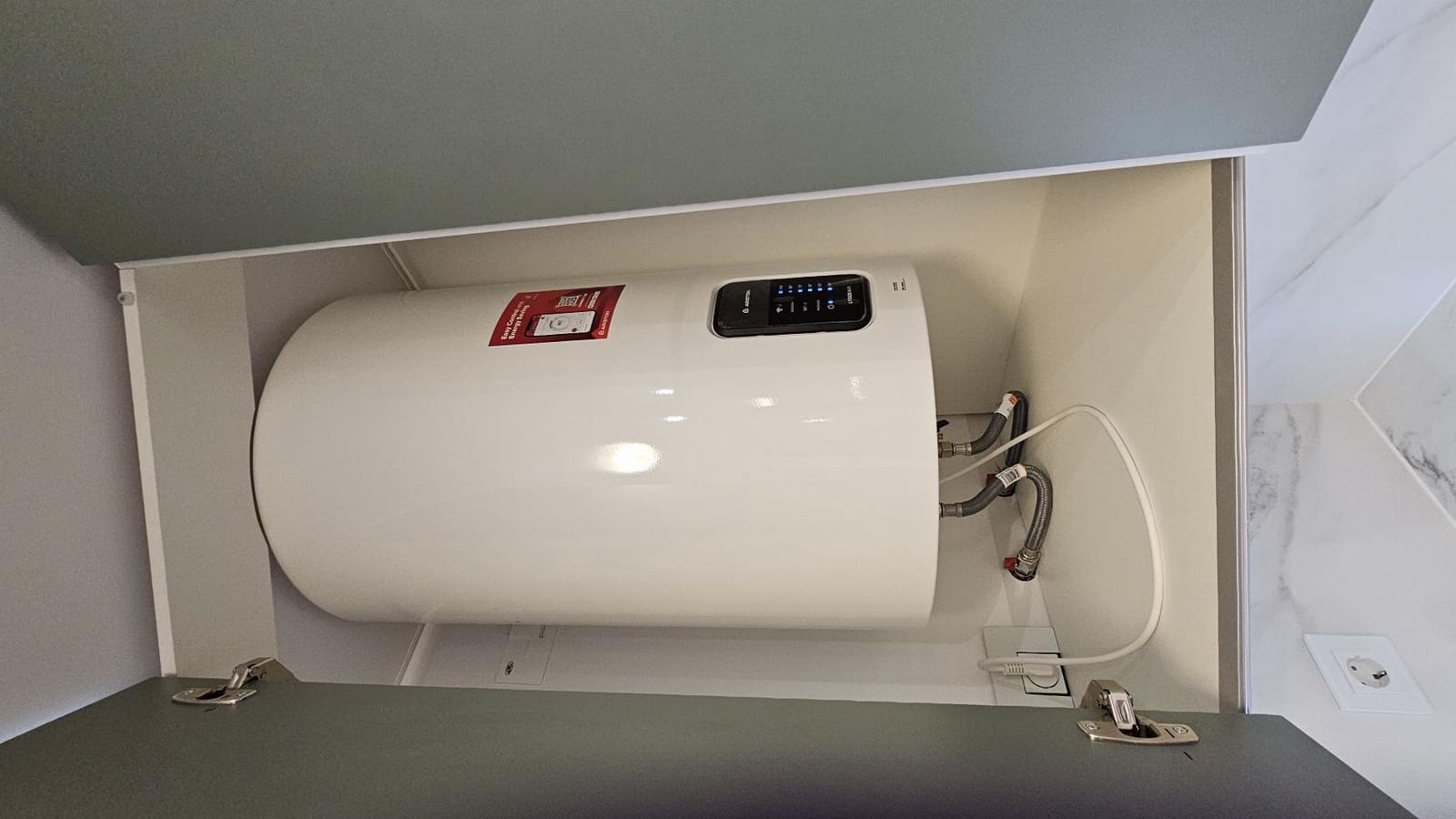 2 chambre Penthouse à vendre à Torrevieja avec piscine - 240 000 € (Ref: 8742683)