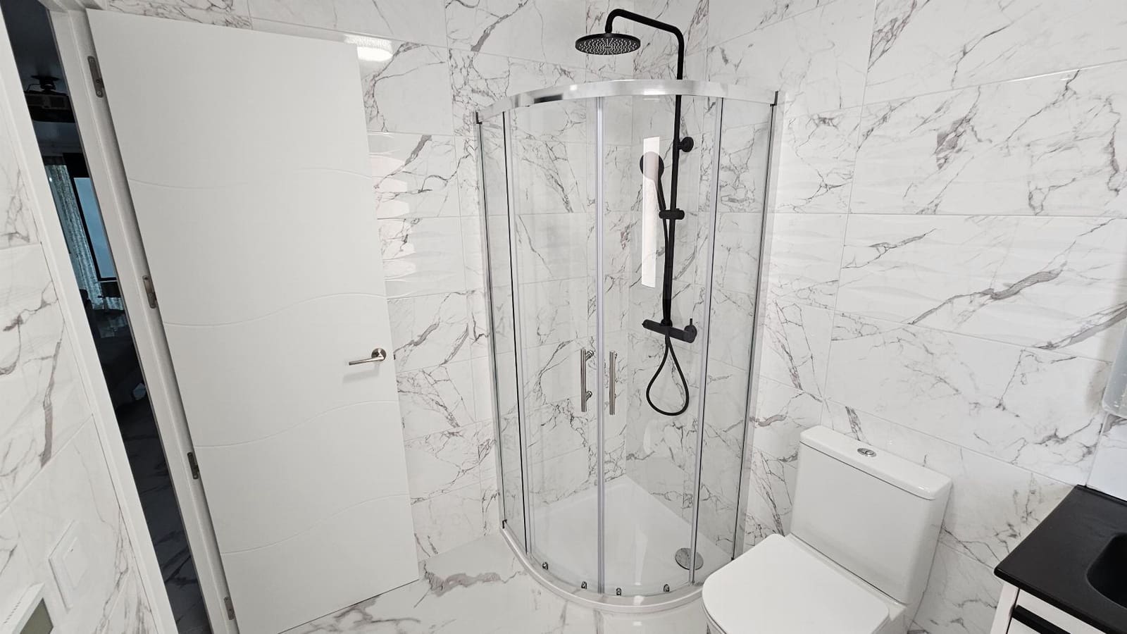 2 chambre Penthouse à vendre à Torrevieja avec piscine - 240 000 € (Ref: 8742683)