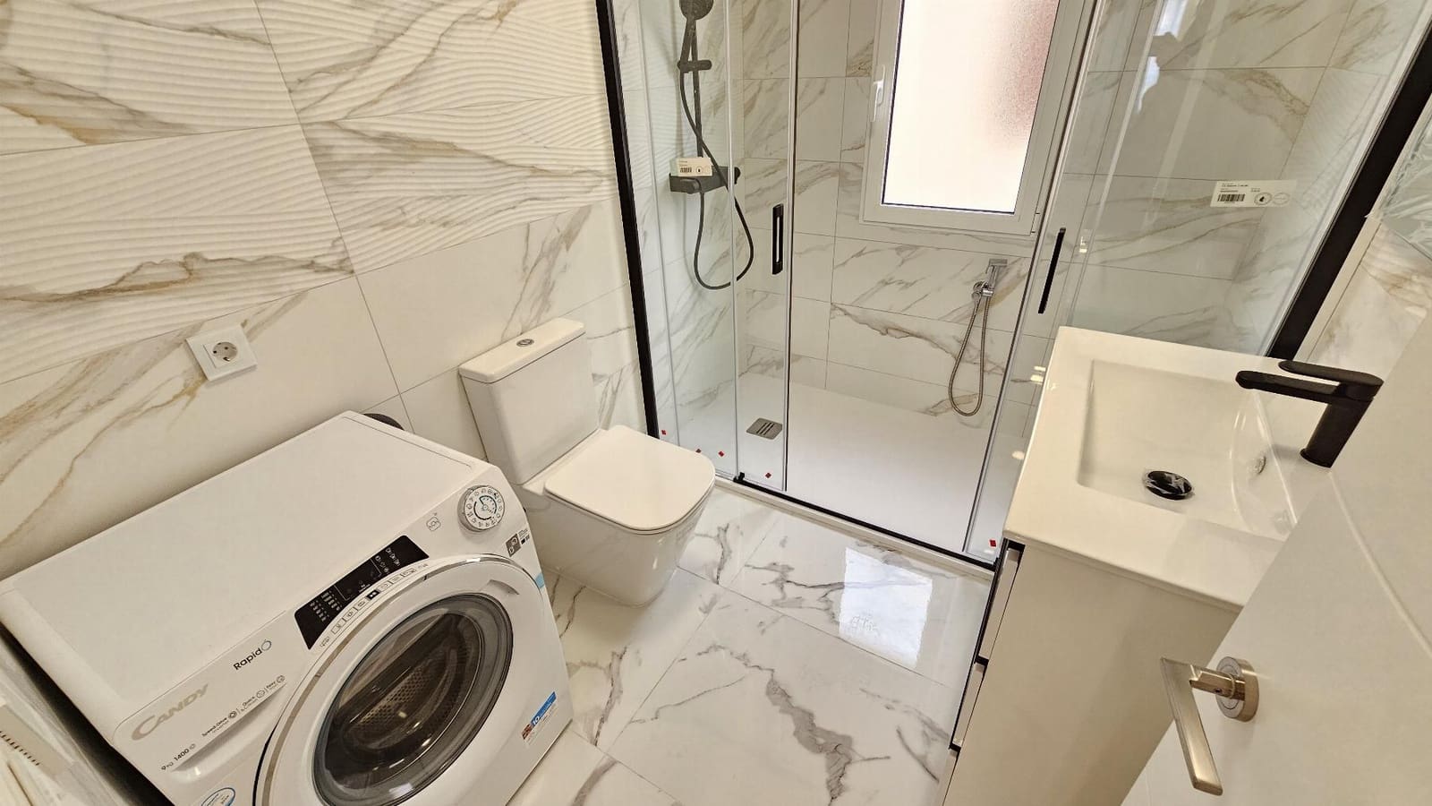 2 chambre Penthouse à vendre à Torrevieja avec piscine - 240 000 € (Ref: 8742683)