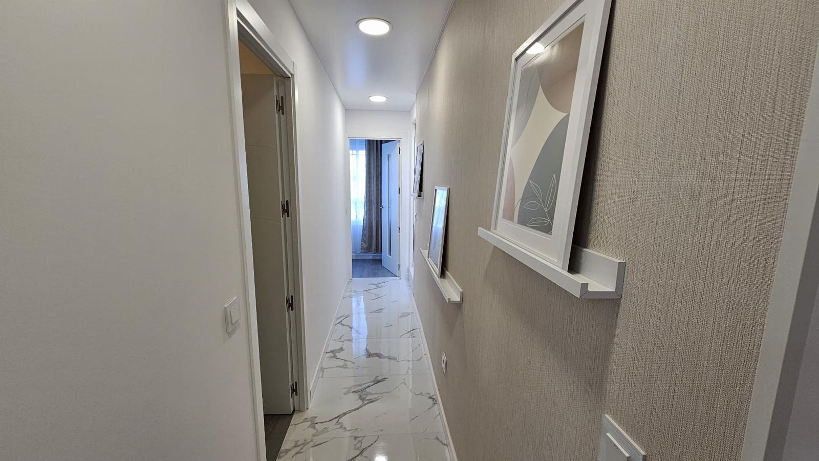 2 chambre Penthouse à vendre à Torrevieja avec piscine - 240 000 € (Ref: 8742683)