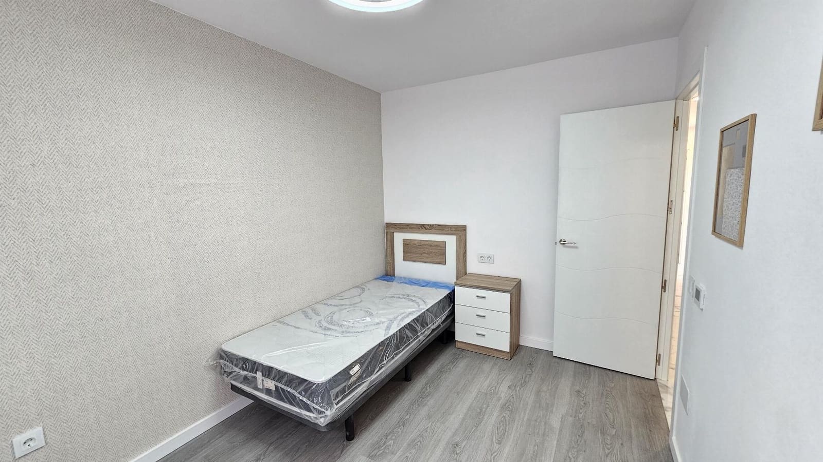 2 chambre Penthouse à vendre à Torrevieja avec piscine - 240 000 € (Ref: 8742683)