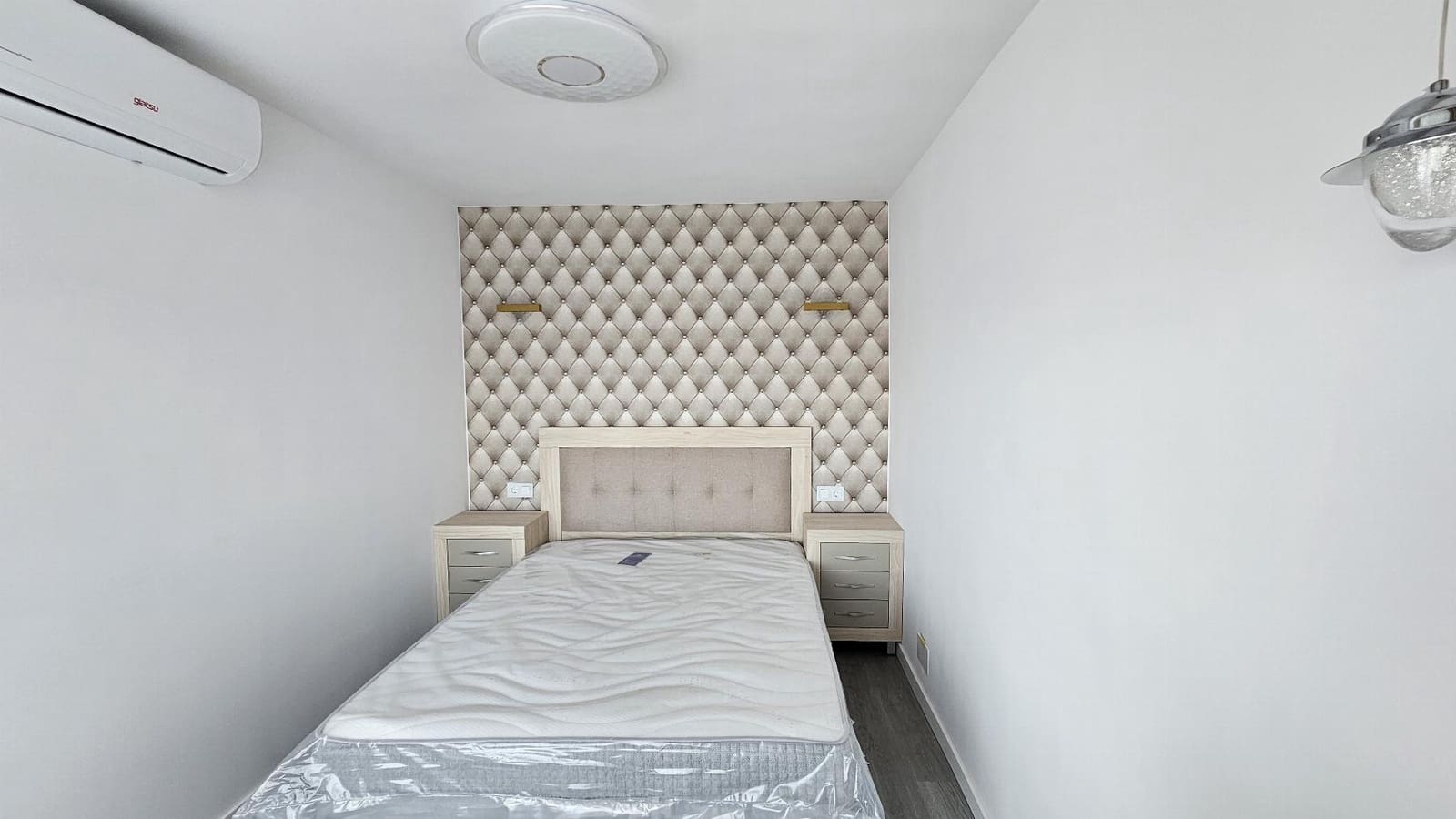 2 chambre Penthouse à vendre à Torrevieja avec piscine - 240 000 € (Ref: 8742683)