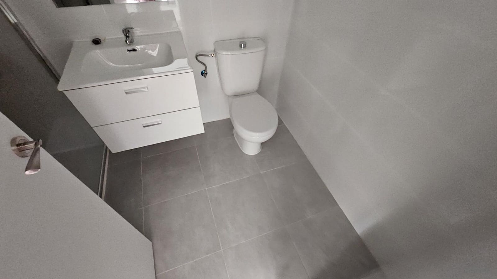 2 makuuhuone Bungalow myytävänä paikassa Torrevieja mukana uima-altaan - 125 000 € (Ref: 8742693)