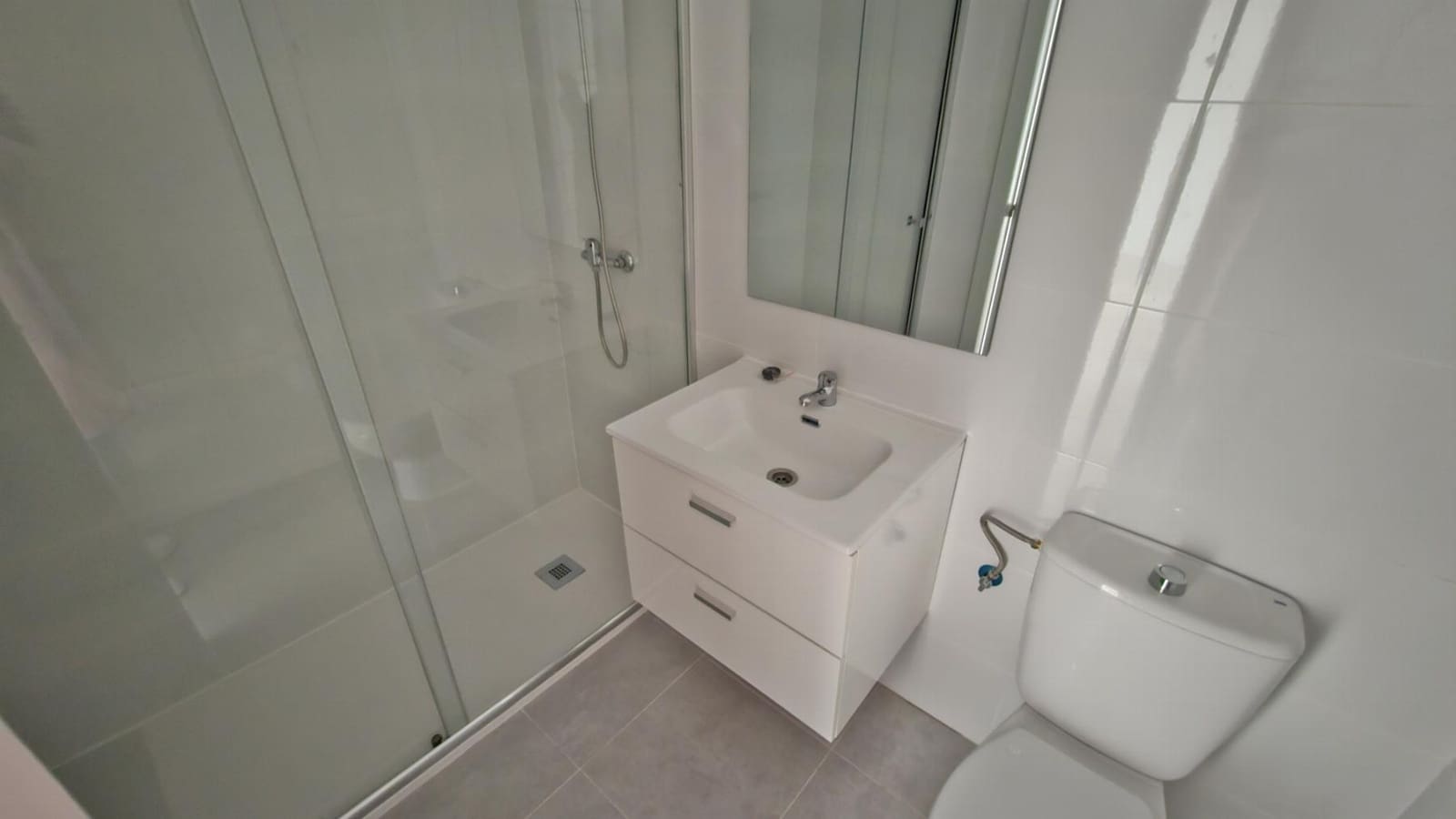 2 makuuhuone Bungalow myytävänä paikassa Torrevieja mukana uima-altaan - 125 000 € (Ref: 8742693)