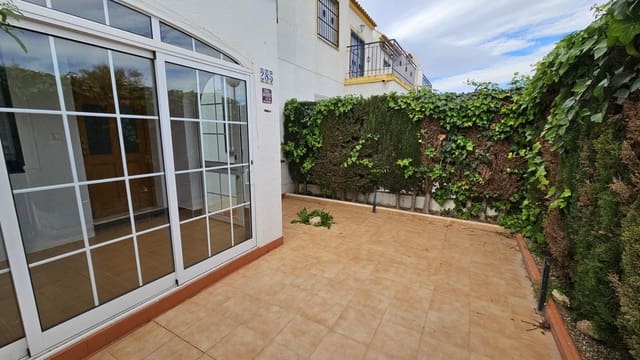 2 makuuhuone Bungalow myytävänä paikassa El Chaparral - La Siesta - La Torreta, Torrevieja mukana uima-altaan - 125 000 € (Ref: 8742693)
