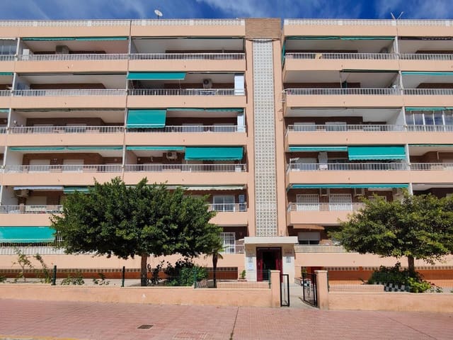 2 slaapkamer Appartement te koop in Punta Prima, Torrevieja met zwembad - € 189.000 (Ref: 8848703)