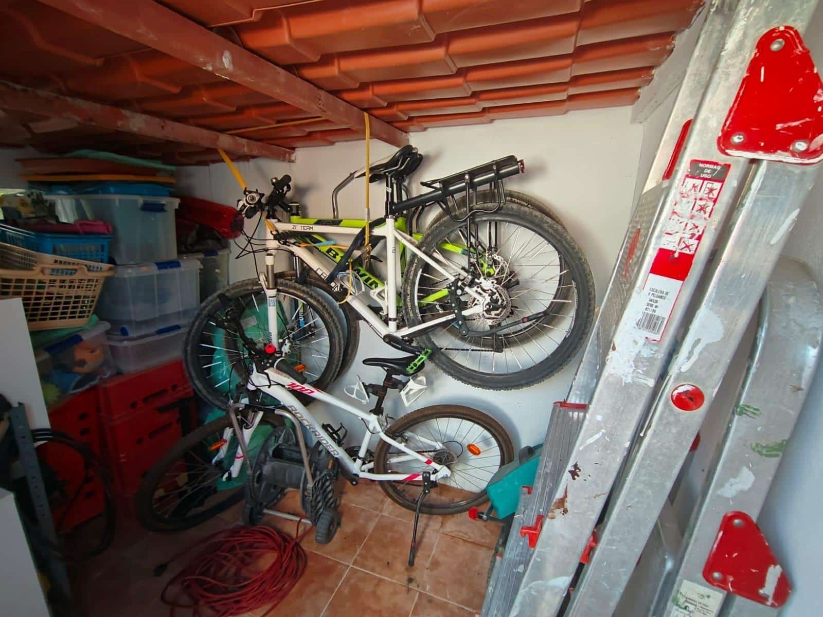 3 bedroom Villa for sale in Orihuela Costa with pool - € 234,999 (Ref: 8873792)