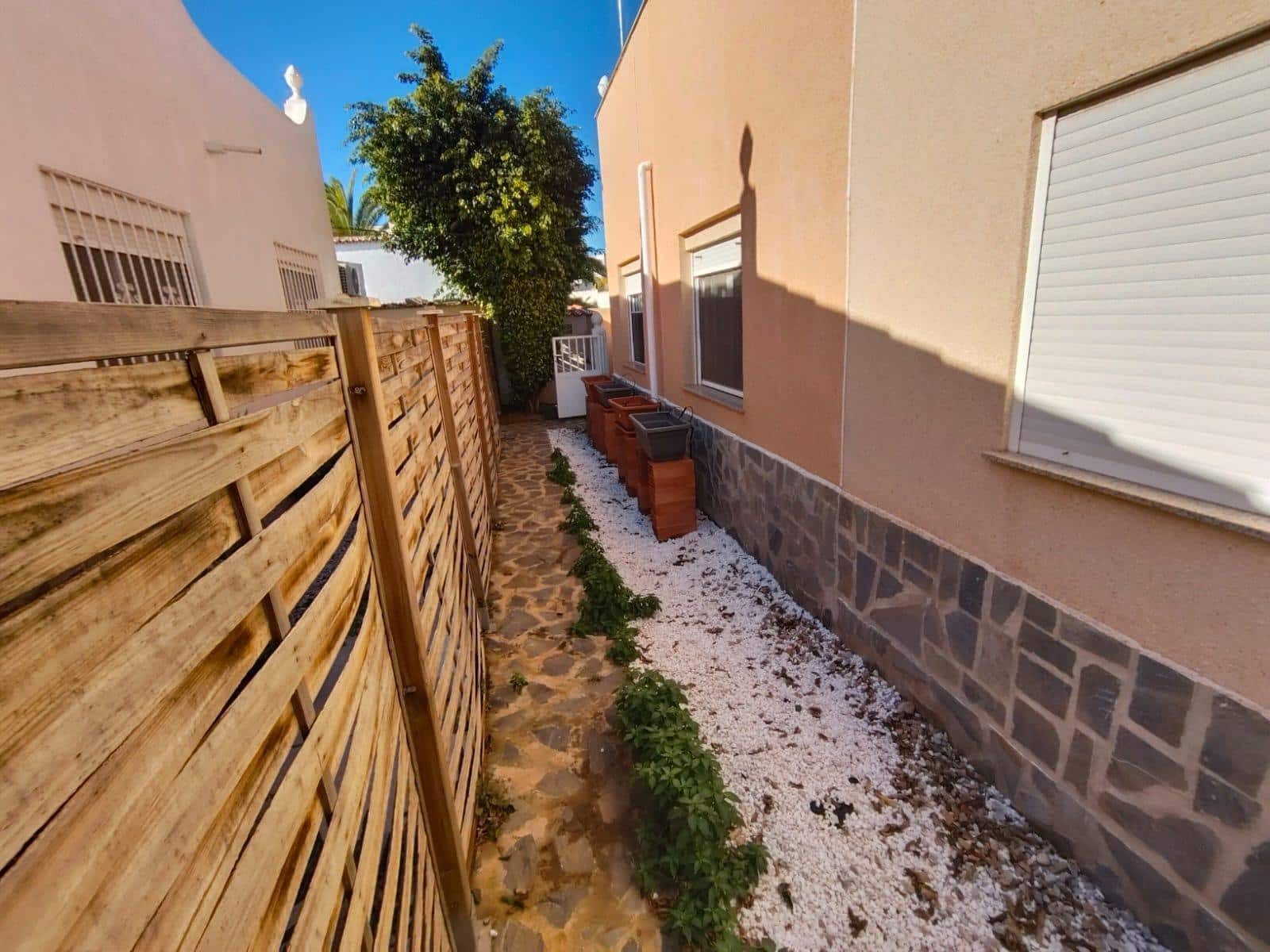 3 bedroom Villa for sale in Orihuela Costa with pool - € 234,999 (Ref: 8873792)