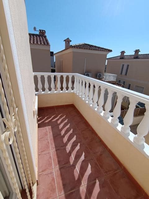 4 bedroom Villa for sale in Orihuela Costa with pool - € 289,000 (Ref: 8925360)