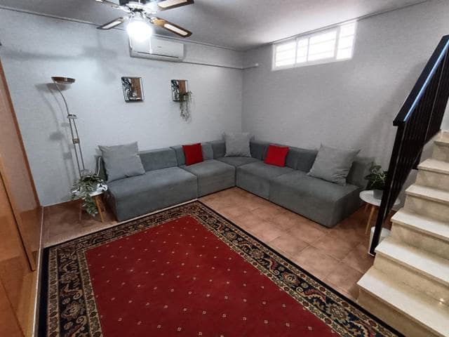 4 bedroom Villa for sale in Orihuela Costa with pool - € 289,000 (Ref: 8925360)