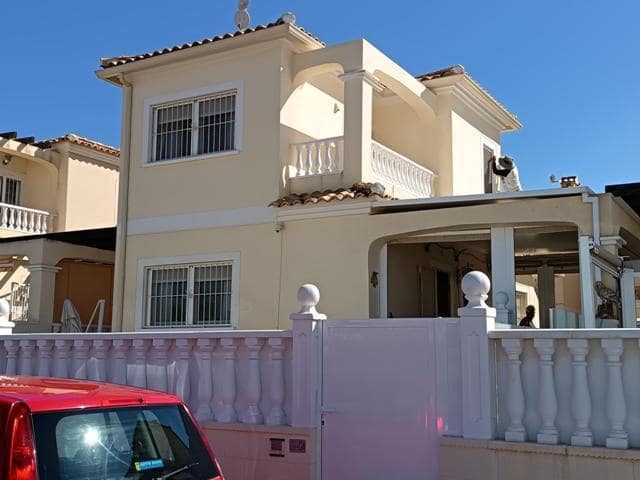 4 makuuhuone Huvila myytävänä paikassa Lomas de Cabo Roig - Los Dolses, Orihuela mukana uima-altaan - 289 000 € (Ref: 8925360)