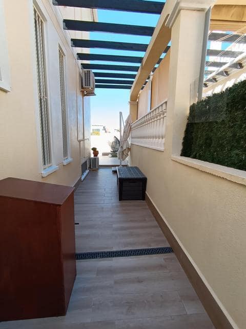 4 bedroom Villa for sale in Orihuela Costa with pool - € 289,000 (Ref: 8925360)