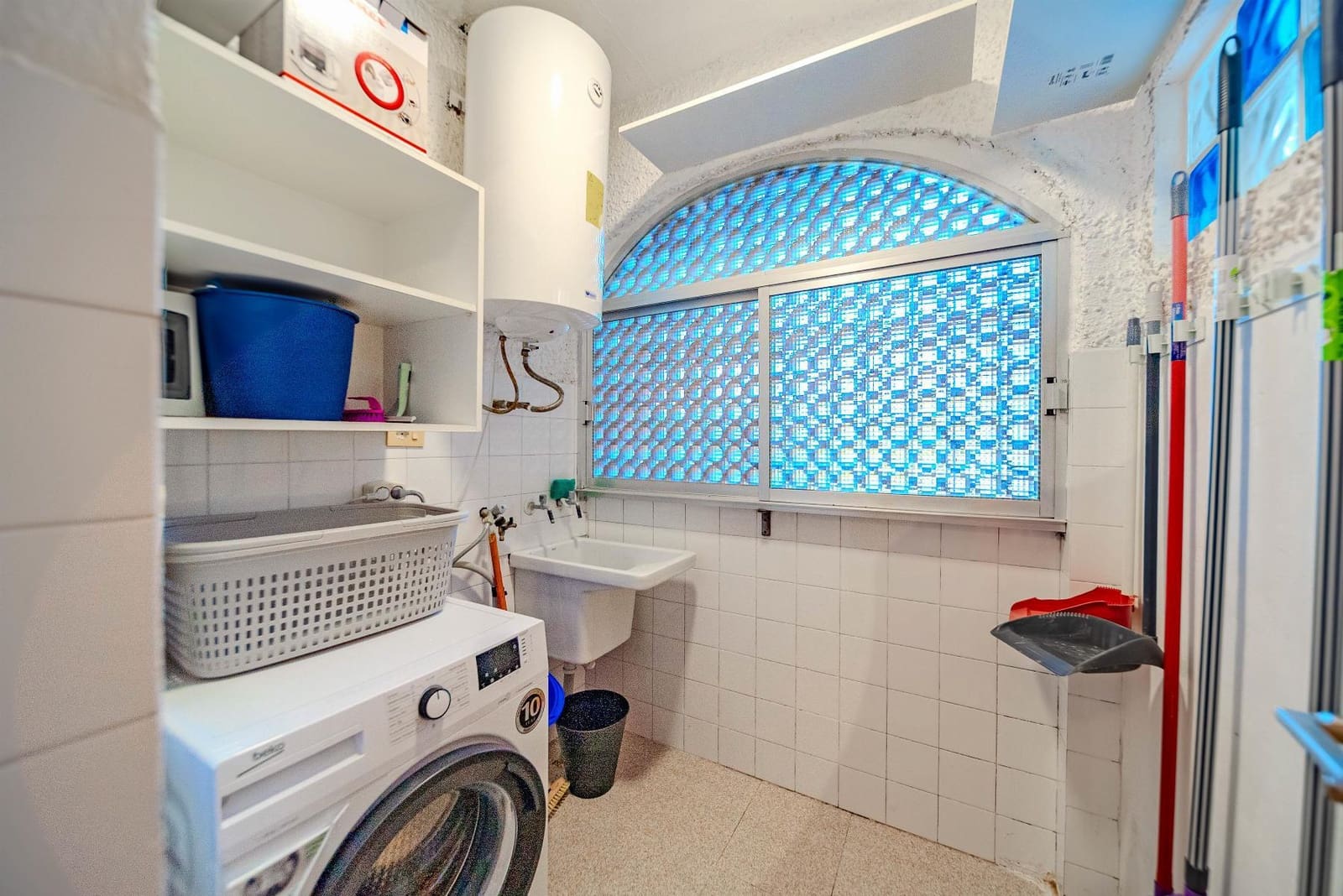 3 sypialnia Willa na sprzedaż w Playa Flamenca z basenem garażem - 483 969 € (Ref: 8983673)