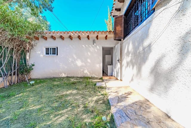 3 sypialnia Willa na sprzedaż w Playa Flamenca, Orihuela z basenem garażem - 483 969 € (Ref: 8983673)