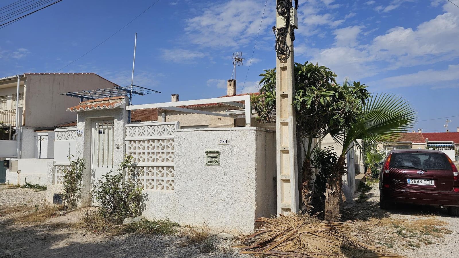 2 bedroom Bungalow for sale in Torrevieja - € 99,000 (Ref: 9075645)