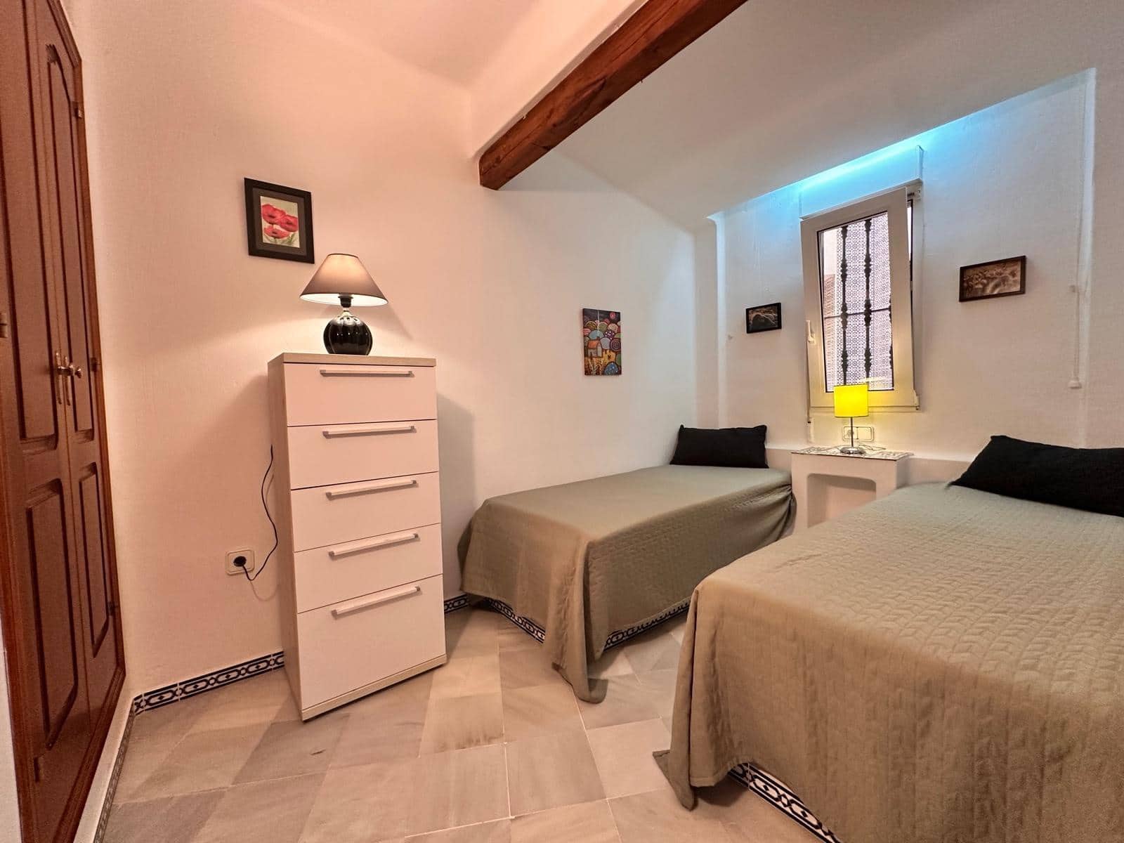 2 soveværelse Lejlighed til salg i Torrevieja med swimmingpool - € 209.000 (Ref: 9138777)