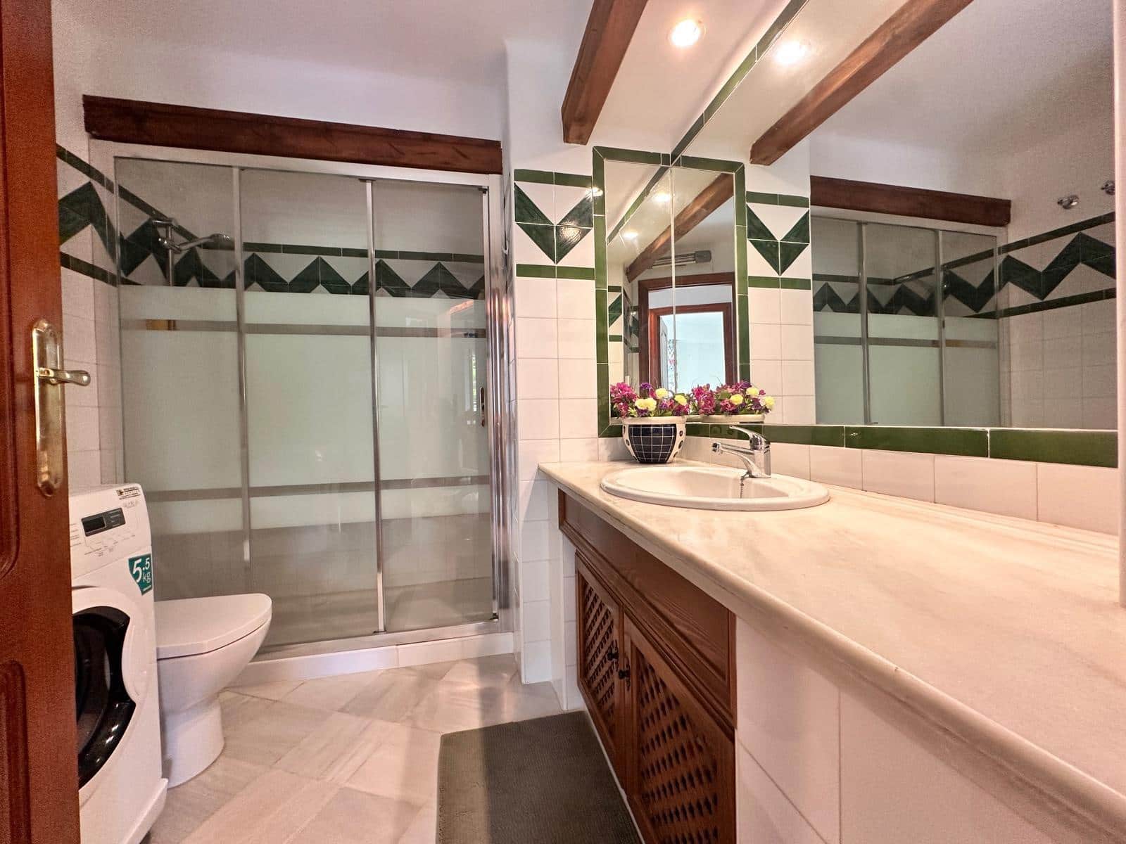 2 soveværelse Lejlighed til salg i Torrevieja med swimmingpool - € 209.000 (Ref: 9138777)