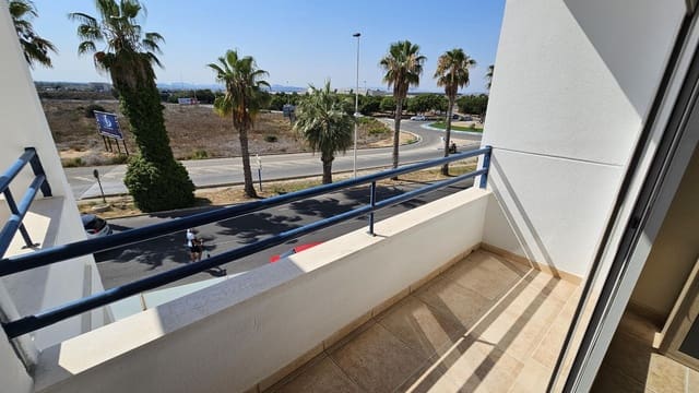 2 soverom Leilighet til salgs i La Veleta, Torrevieja med svømmebasseng garasje - € 197 000 (Ref: 9138780)