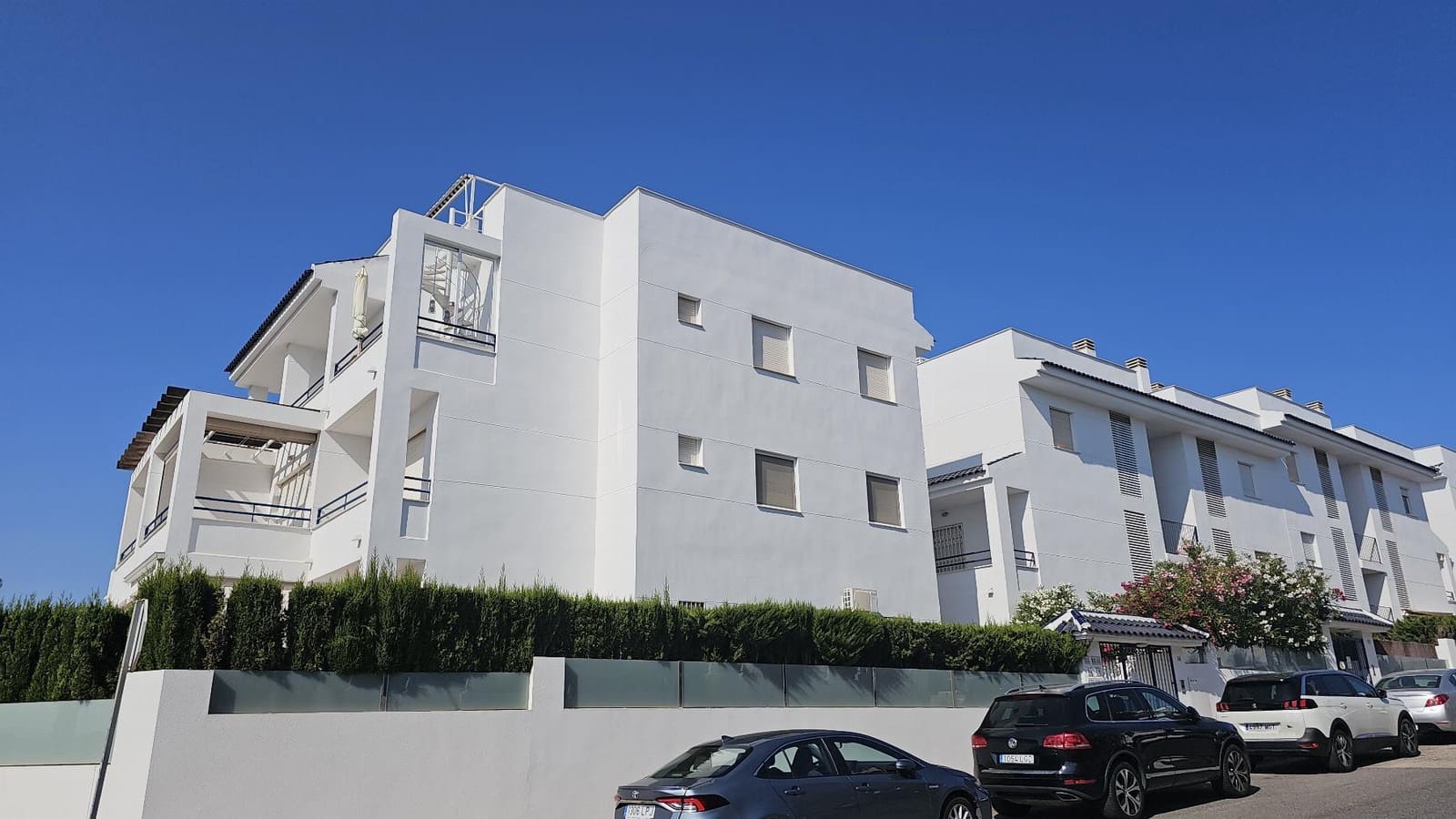 2 soverom Leilighet til salgs i La Veleta med svømmebasseng garasje - € 197 000 (Ref: 9138780)