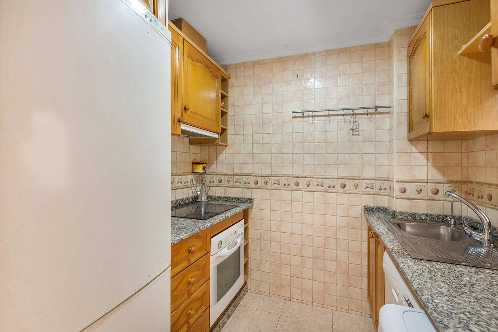 2 slaapkamer Appartement te koop in Torrevieja - € 127.260 (Ref: 9239306)