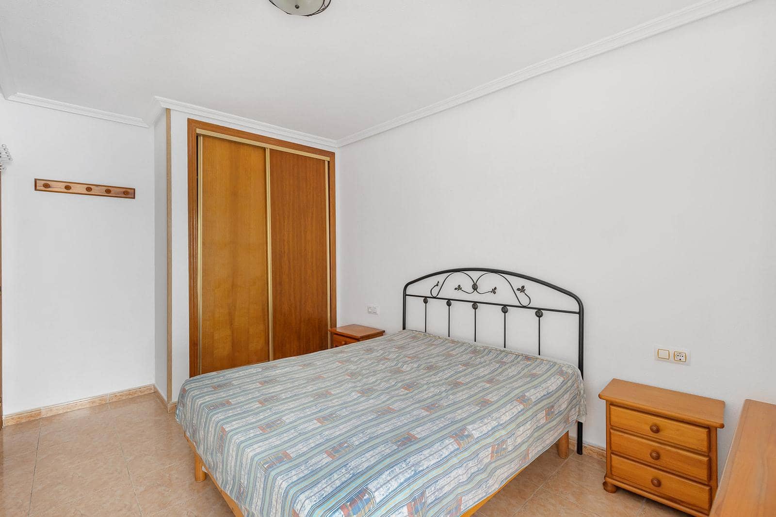 2 slaapkamer Appartement te koop in Torrevieja - € 127.260 (Ref: 9239306)