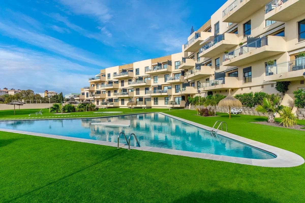 3 sypialnia Willa na sprzedaż w La Zenia z basenem garażem - 499 000 € (Ref: 9254391)