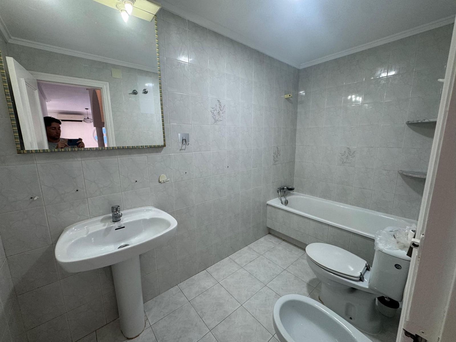 2 makuuhuone Bungalow myytävänä paikassa Orihuela Costa mukana uima-altaan - 156 000 € (Ref: 9254398)