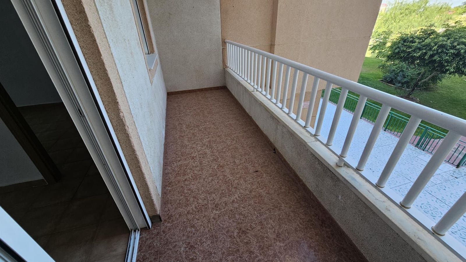 3 sypialnia Apartament na sprzedaż w Torrevieja z basenem - 145 000 € (Ref: 9293931)