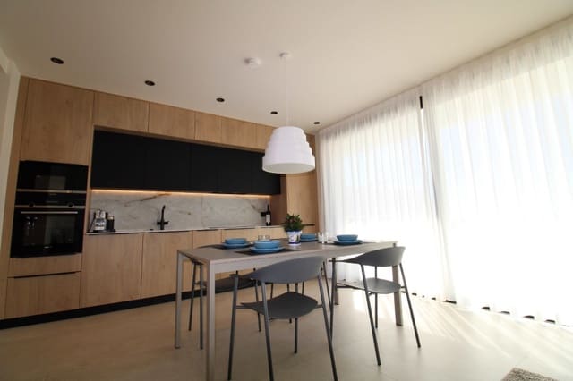 Apartamento de 3 habitaciones en Las Colinas Golf, Orihuela en venta con piscina garaje - 585.000 € (Ref: 9293932)