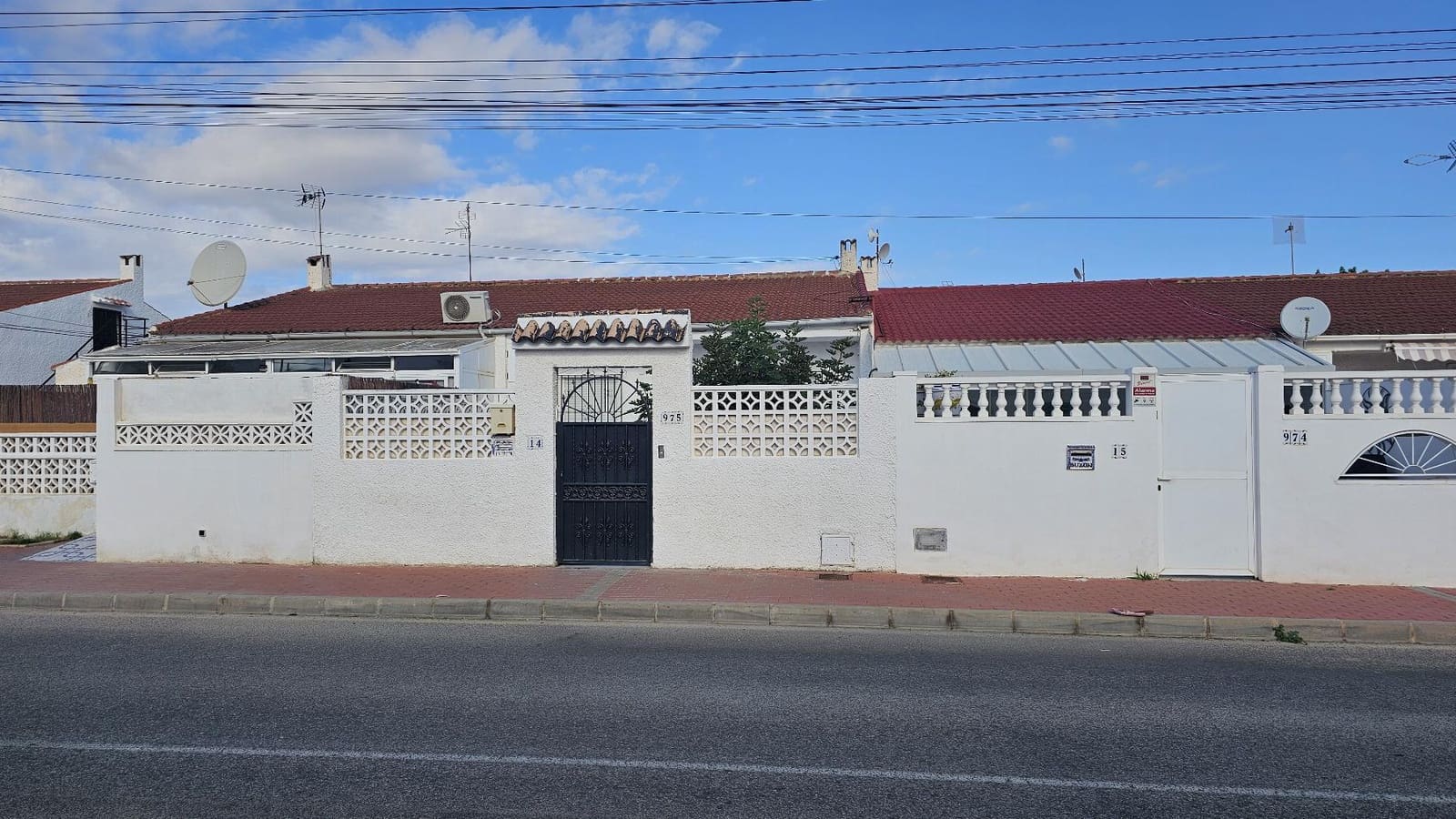 2 chambre Bungalow à vendre à Torrevieja - 115 000 € (Ref: 9293933)