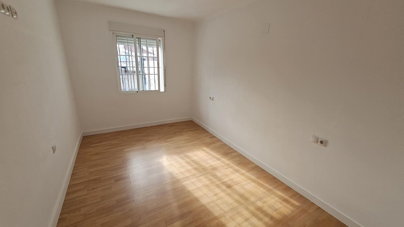 2 chambre Bungalow à vendre à Torrevieja - 115 000 € (Ref: 9293933)