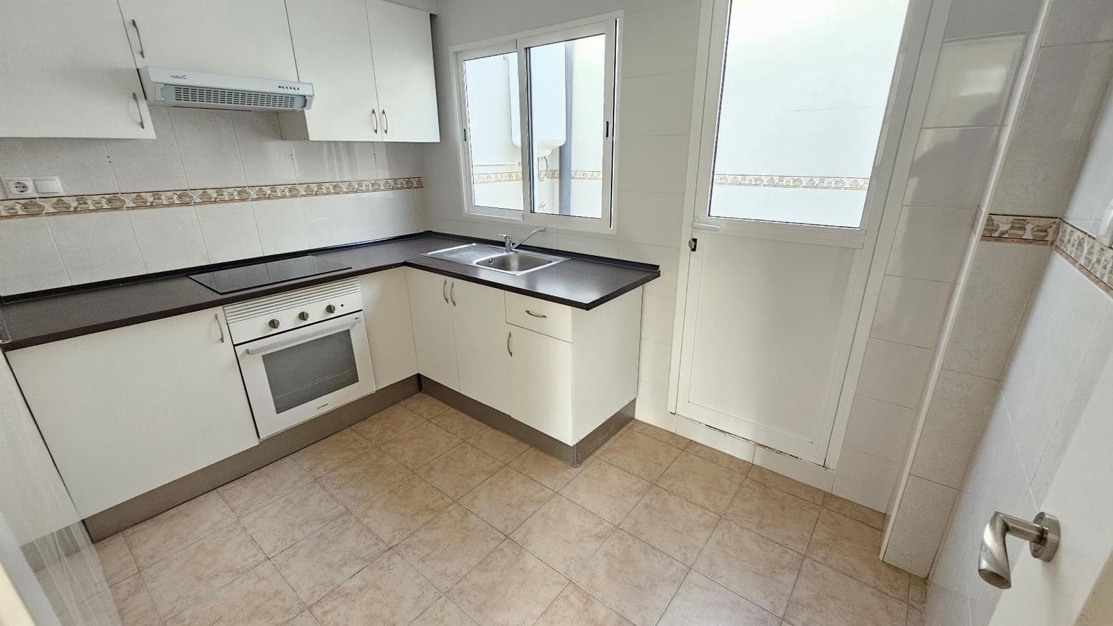 2 chambre Bungalow à vendre à Torrevieja - 115 000 € (Ref: 9293933)